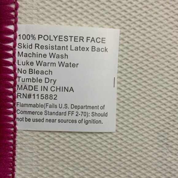 Paris Kiss Bathroom Rug Eiffel Tower Paris Rectangle 20 X 32 in White Multicolor - Picture 7 of 16